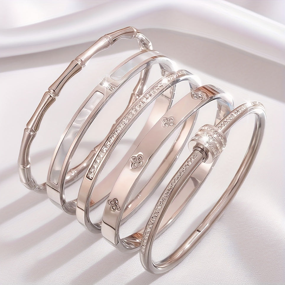 Elegant 18K Gold Plated Geometric Round Titanium Steel Bracelet