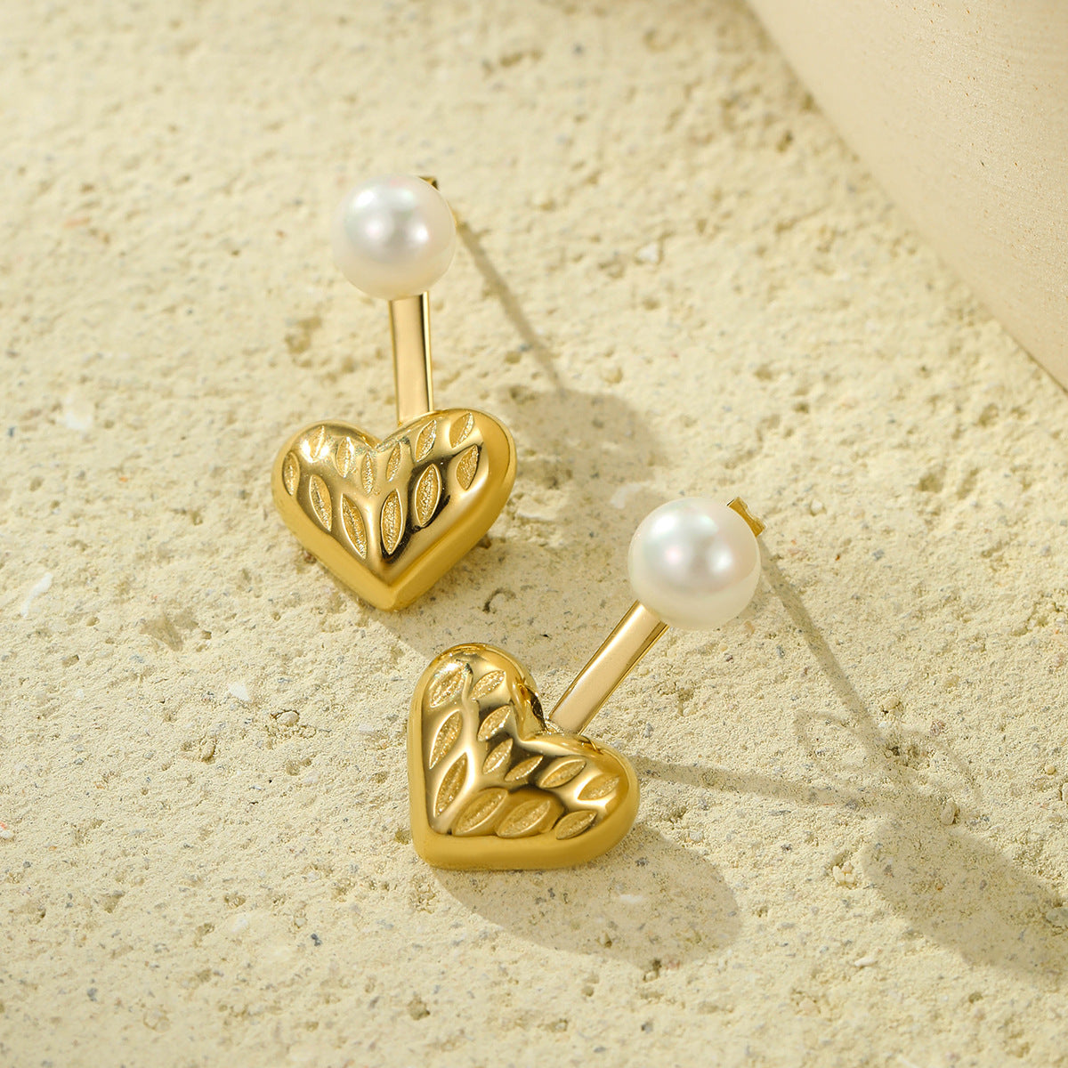 Orecchini a cuore in perla in acciaio inossidabile placcato oro 18 carati vintage da donna indossabili in due modi