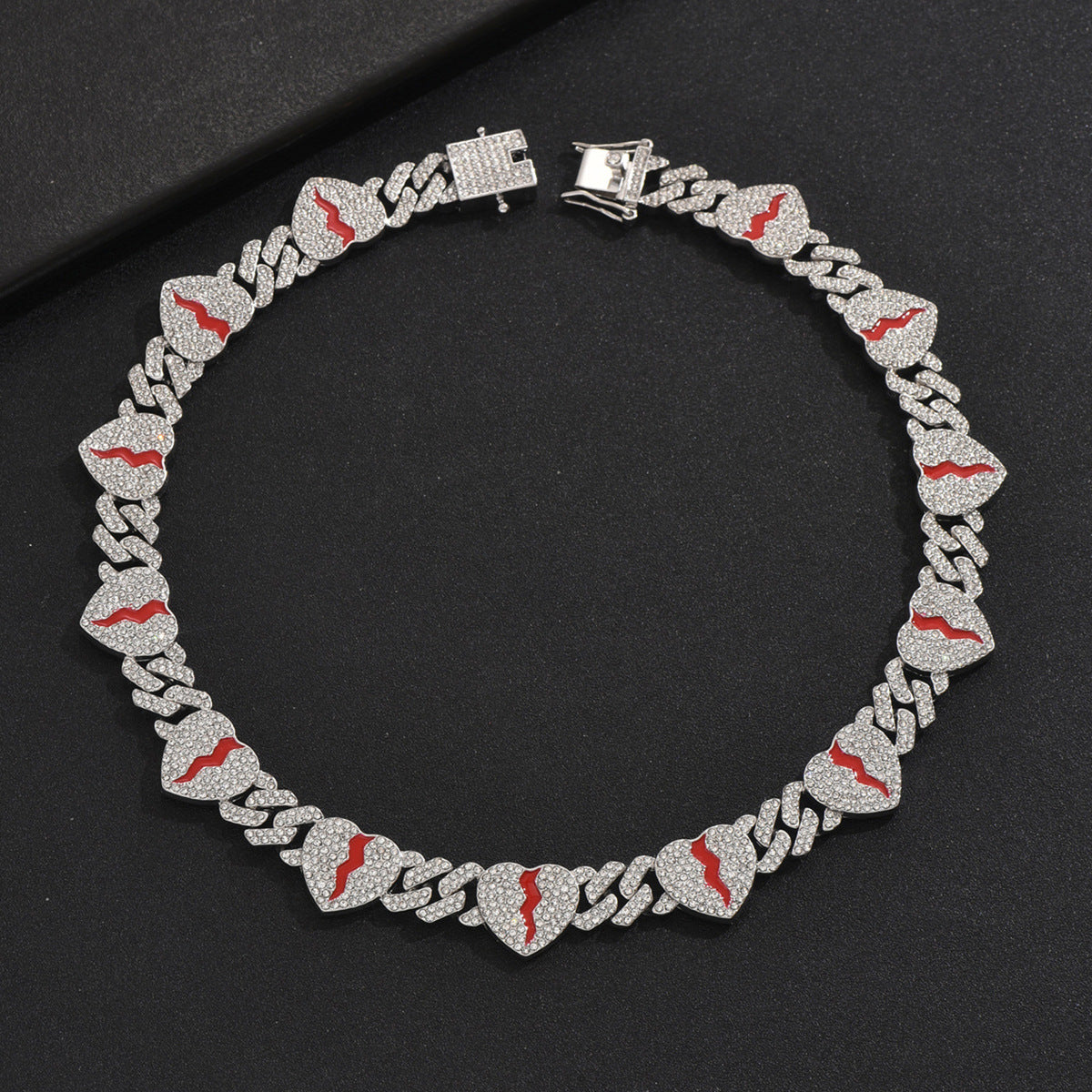 Collana con ciondolo a cuore in lega di zinco in stile Hip Hop con strass intarsiati per uomo