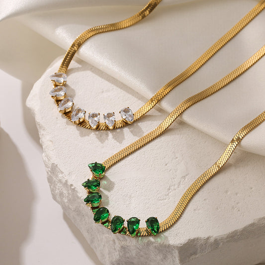 Minimalist Geometric Titanium Steel Necklace for Women with Zircon Inlay, Fashionable Clavicle Chain