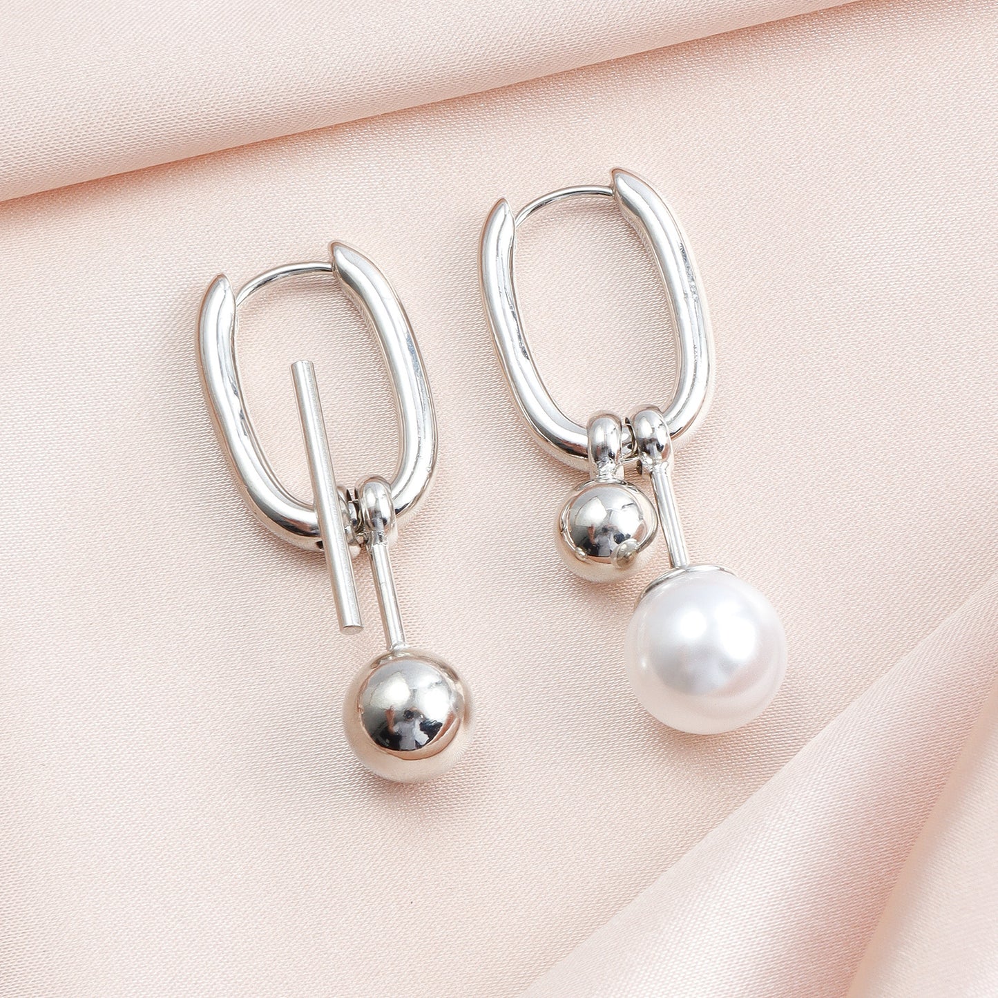 Fashion Minimalist Geometric Pearl-Style Hoop Earrings with Plated Finish for Women