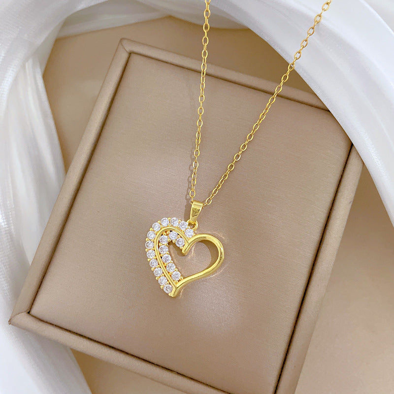 Collar minimalista de titanio con forma de corazón e incrustaciones de diamantes de imitación para mujer, cadena delicada de doble capa para clavícula
