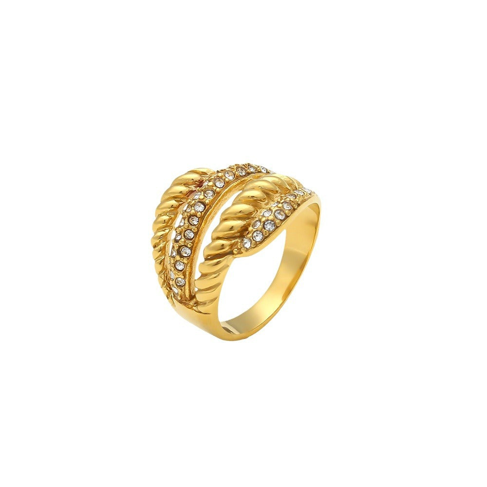 Anello geometrico minimalista alla moda in acciaio inossidabile placcato oro 18K con piuma accentuata da strass a quattro livelli