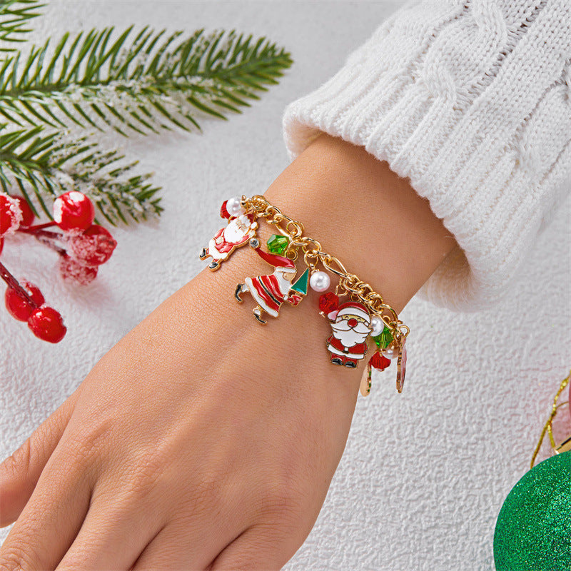 Fashion Christmas Tree Sleigh Reindeer Pendant Bracelet in Alloy with Handcrafted Detail for Women