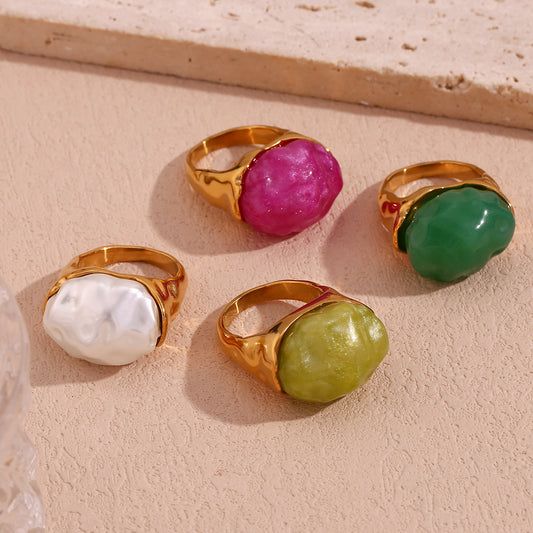 Vintage Geometric Stainless Steel Ring with 18K Gold Plating and Acrylic Accent for Women