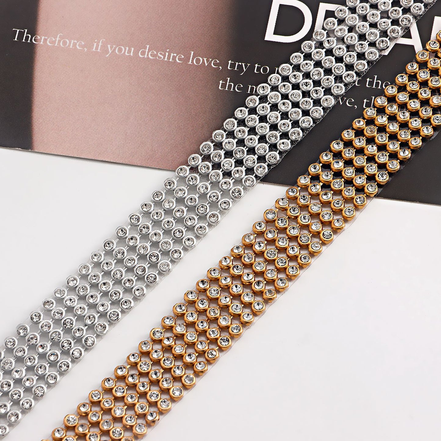 Geometric Alloy Choker Necklace with Plated Finish for Women Short Clavicle Chain Multi-Layer Rhinestone-Studded Neckwear