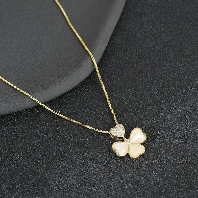 Gold Plated Micro-set Cubic Zirconia Cat's Eye Heart Titanium Steel Collarbone Necklace
