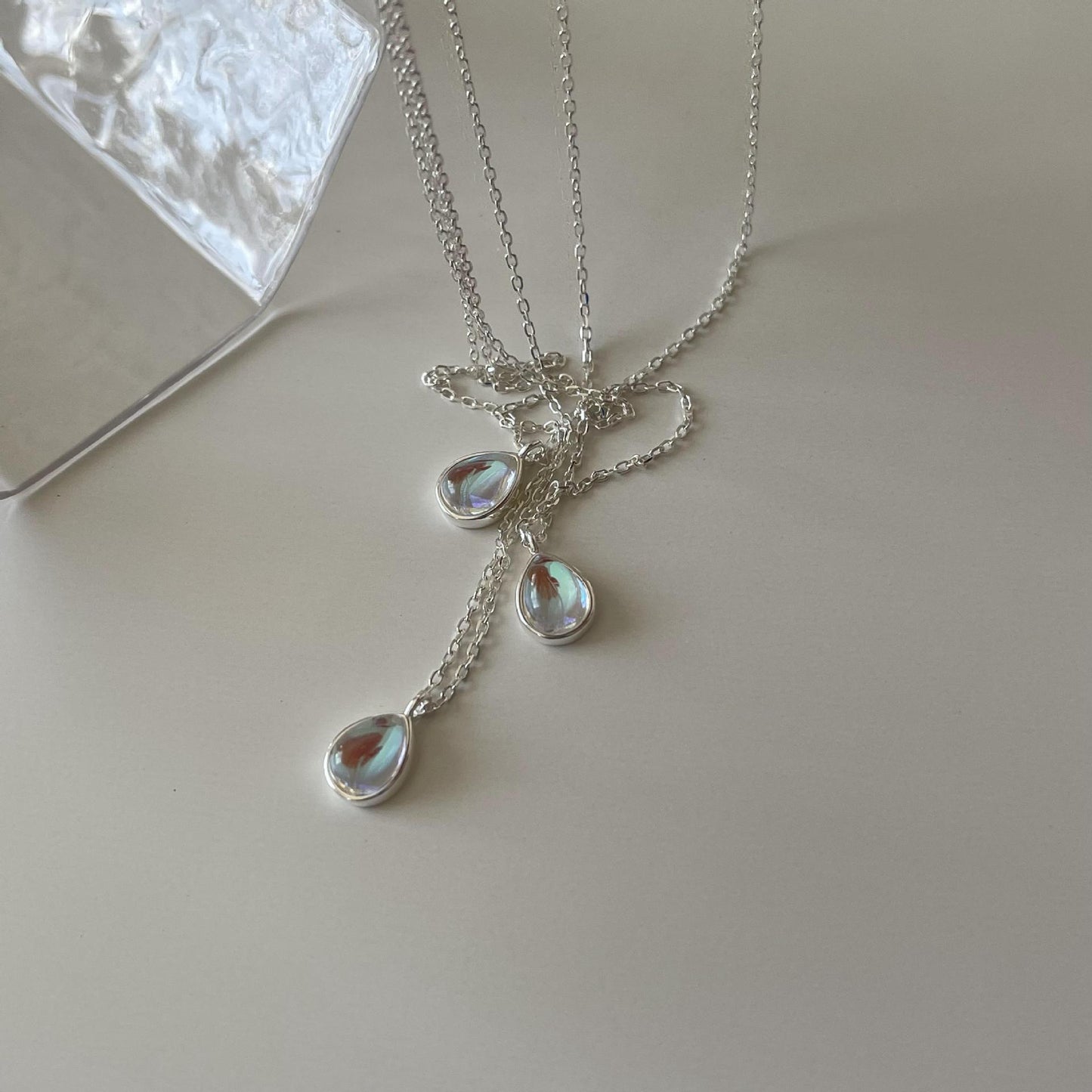 Minimalist Teardrop Pendant Necklace in 925 Sterling Silver with Gold Plating on Beaded Chain