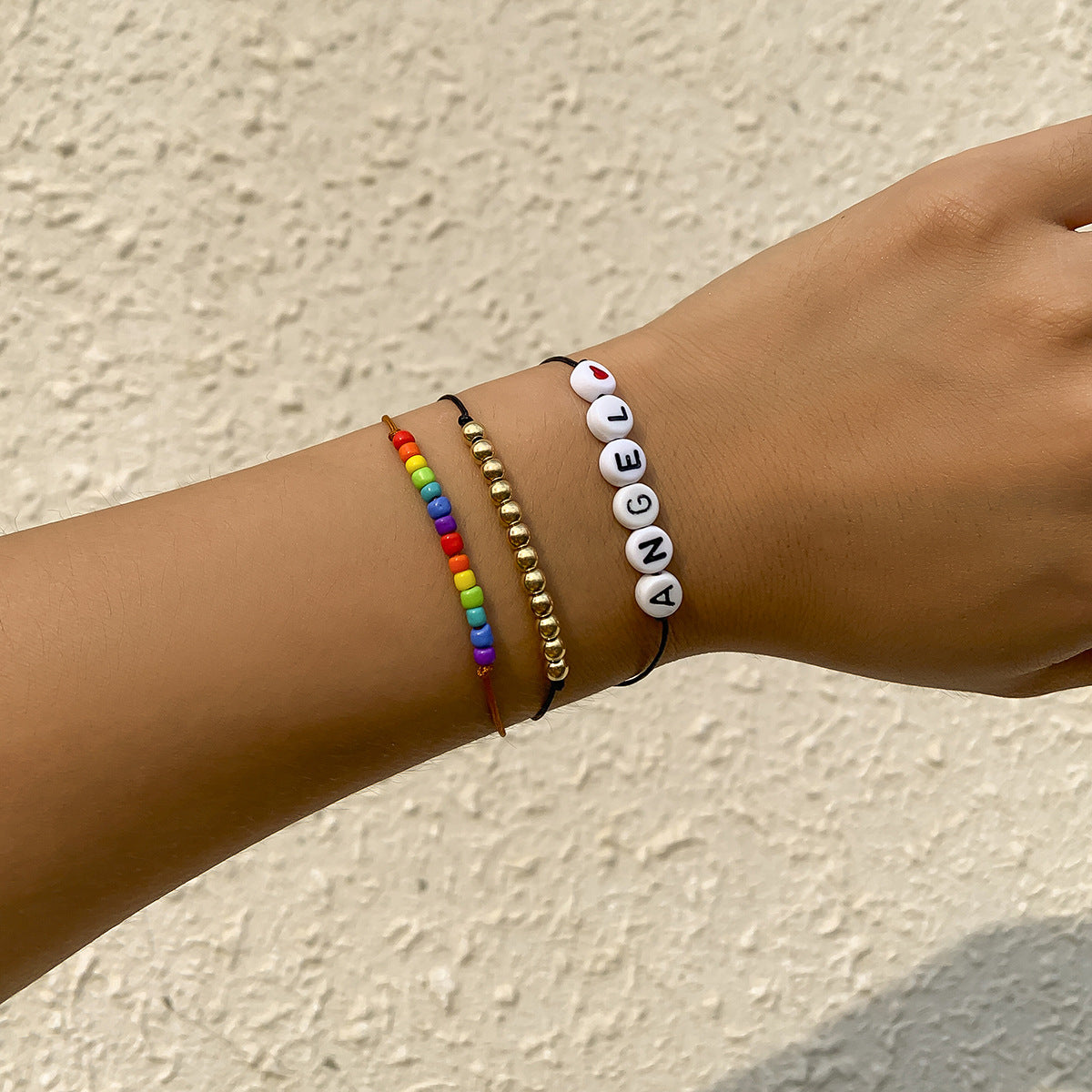 Minimalist Letter and Heart Shape Resin Beaded Bracelet with Bohemian Ethnic Color-Block Design Adjustable for Women