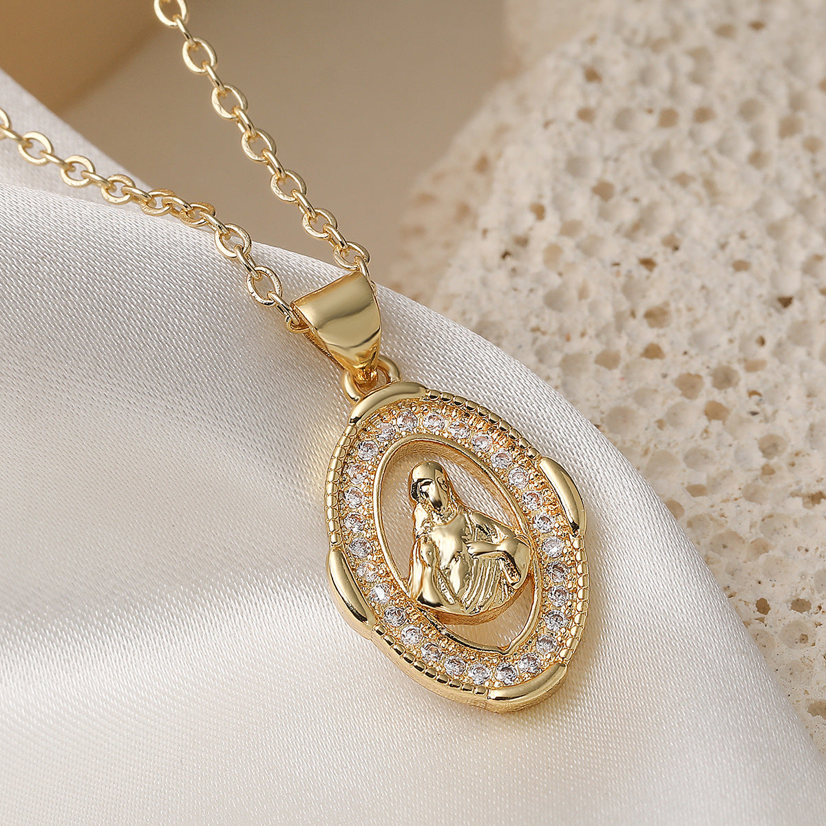 Vintage Minimalist Geometric Brass 18K Gold Plated Cubic Zirconia Virgin Mary Pendant Necklace
