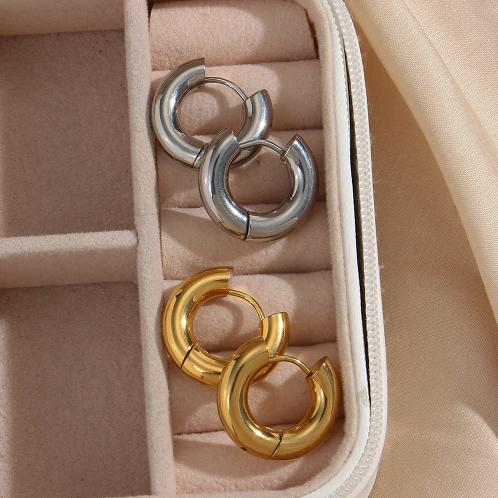 Pendientes de aro geométricos de acero inoxidable bañados en oro de 18 quilates de moda minimalista para mujer