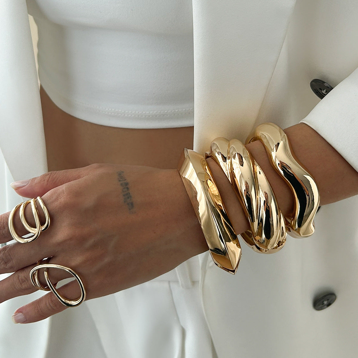 Luxury Geometric Zinc Alloy Plated Spring Cuff Bracelet Set