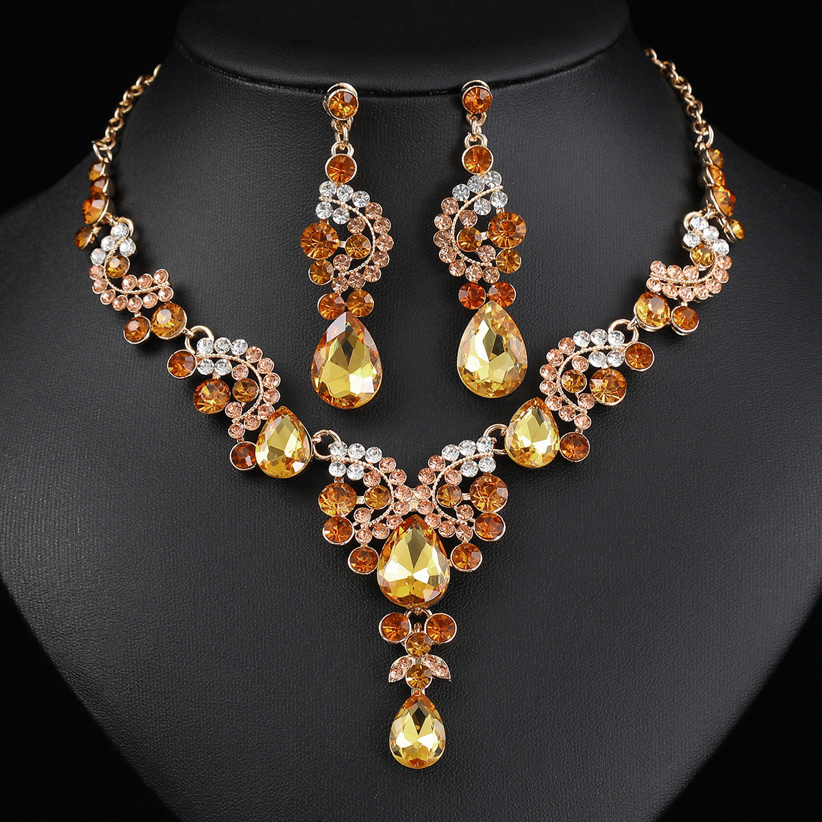 Fashion OL Style Heart Teardrop Bell Pendant Necklace and Earrings Set in Alloy with Plated Finish O-Chain for Women