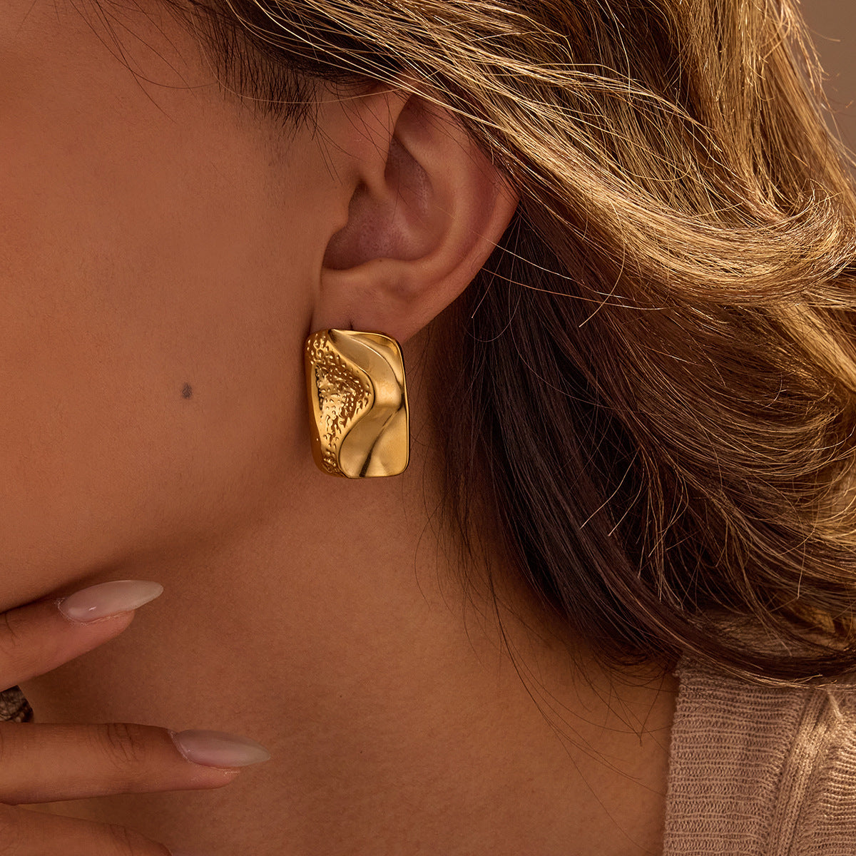 Pendientes cuadrados geométricos de acero inoxidable de estilo vintage francés para mujer con baño de oro de 18 quilates