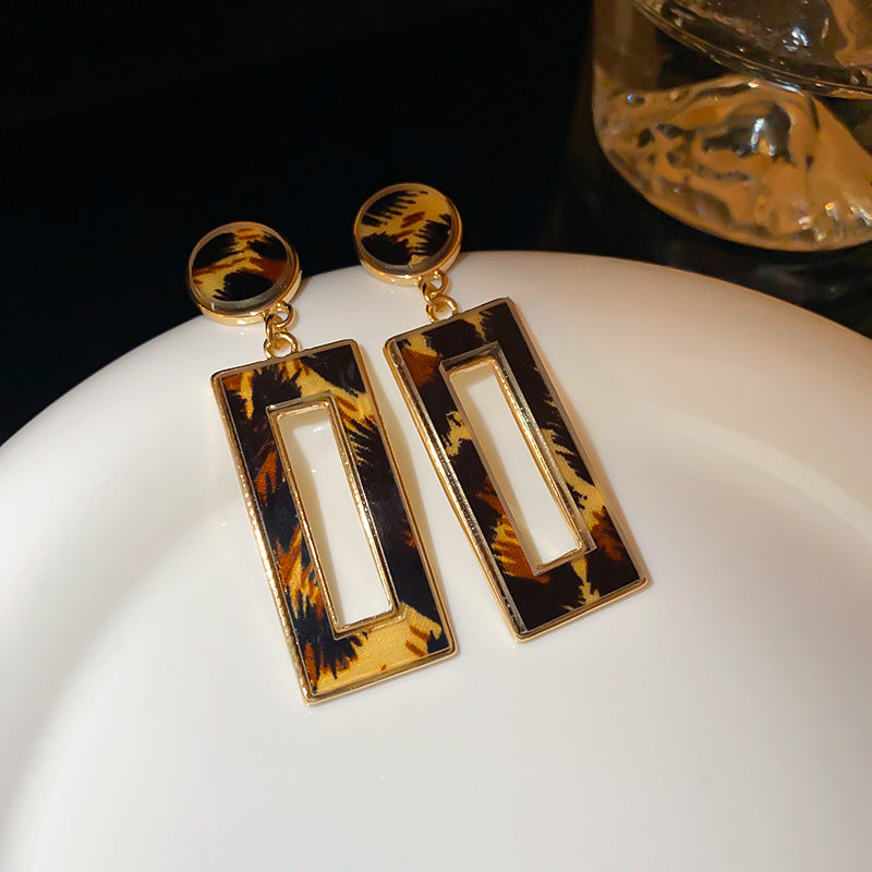 Vintage-Style Geometric Round Hoop Earrings for Women with Alloy Base Plated in Silver Tone Enamel Leopard Print and Rhinestone Inlay