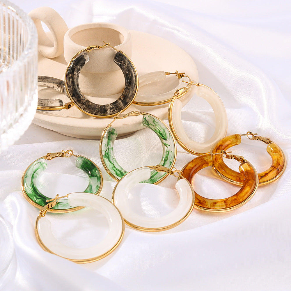 Minimalist Geometric Stainless Steel Ear Cuffs with 18K Gold Plating and Hollow Circle Design for Women