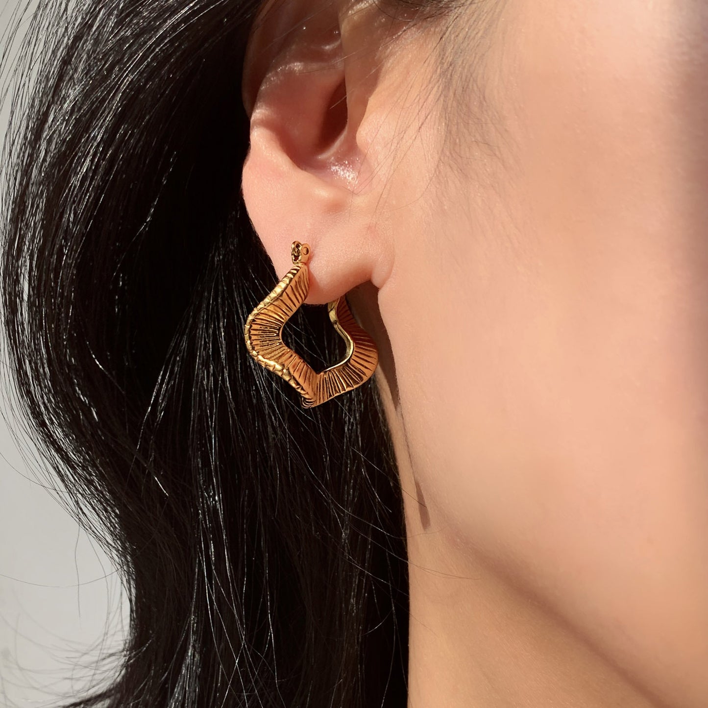 Vintage-Inspired Geometric Titanium Steel Stud Earrings with 18K Gold Plating for Women