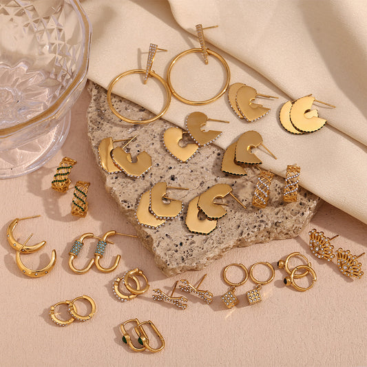 Orecchini geometrici in acciaio inossidabile alla moda con placcatura in oro 18 carati, design cavo a C micro-pavé da donna