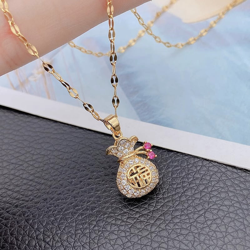 Collana con ciondolo floreale irregolare di design originale per uomo e donna in acciaio al titanio placcato oro 18K, girocollo a catena O per Hanfu e Qipao