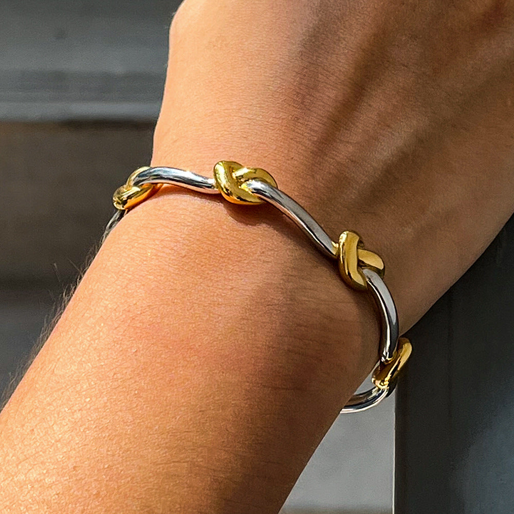 Pulsera de acero titanio con diseño de nudo de cuerda para mujer, con acabado chapado, joyería de acero inoxidable, moderna y minimalista