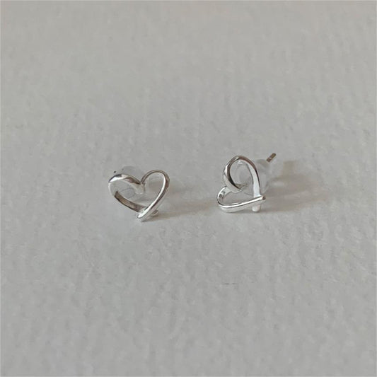 Minimalist Heart-Shaped 925 Sterling Silver Stud Earrings with Gold Plating, Sweet and Fresh Style