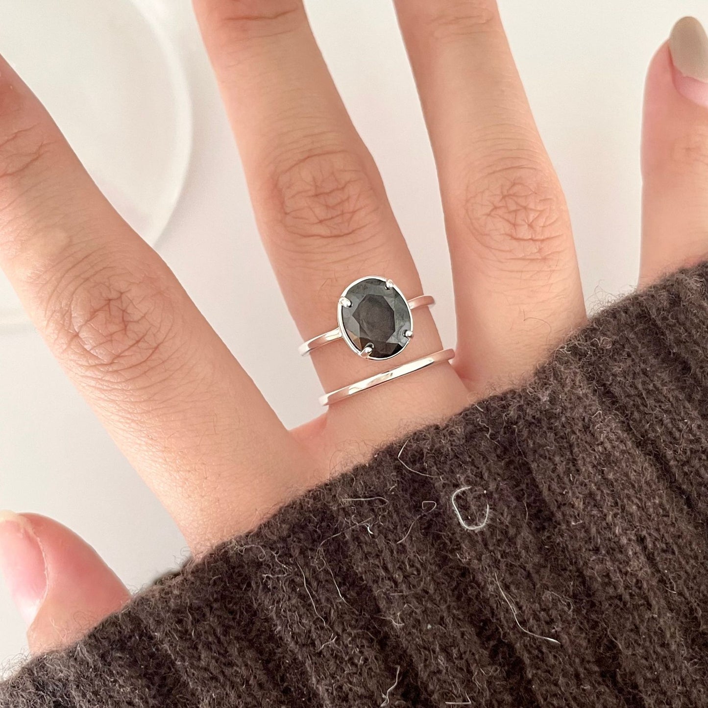 Minimalist Double-Band S925 Sterling Silver Ring for Women with Black Zirconia Inlay