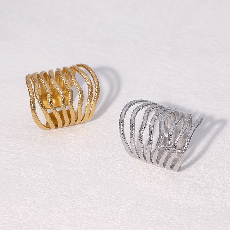 Minimalist Geometric Stainless Steel Ring with Vacuum Plated 18K Gold Finish Titanium Steel Band Fashionable Fade-Resistant Women's Ring
