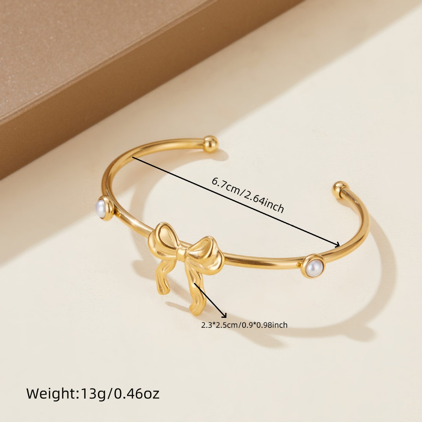 Vintage Sweet Gold Plated Stainless Steel Floral Pearl Open Cuff Bracelet for Women