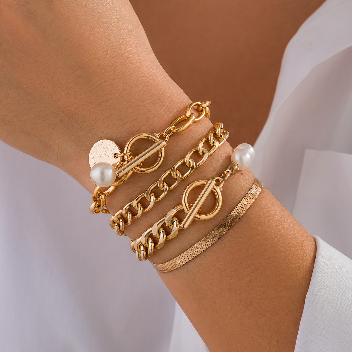 Minimalist Geometric Irregular Pearl Plated Alloy Bracelet for Women