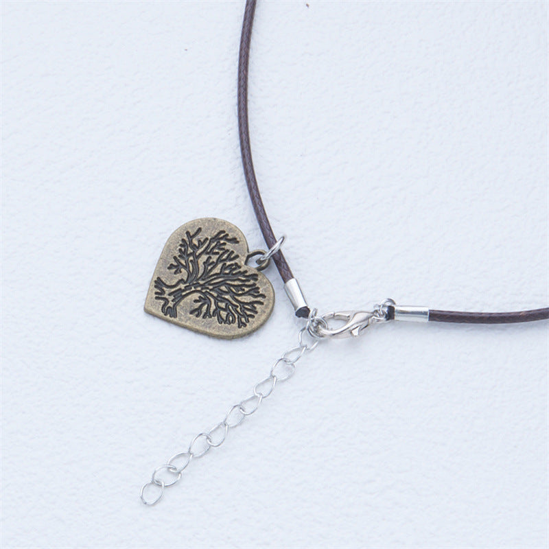 Vintage Tree of Life Heart Pendant Necklace in Stainless Steel with Titanium Steel Charm and Electroplated Finish for Unisex Daily Wear