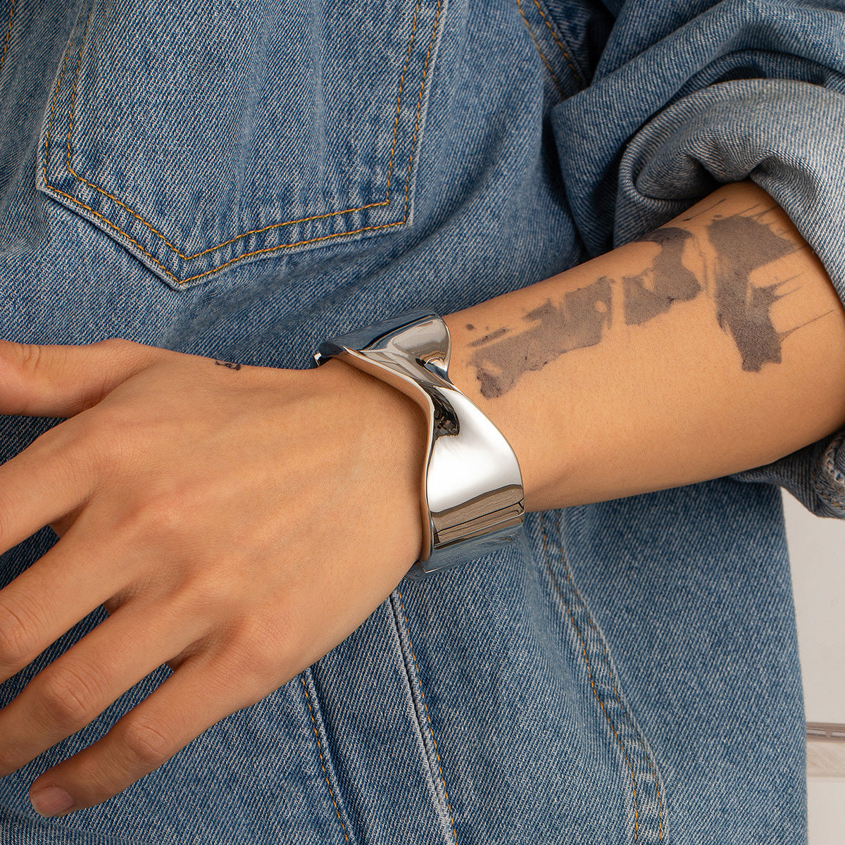 Hip-hop Men's Geometric Round Oval Plated Alloy Cuff Bracelet