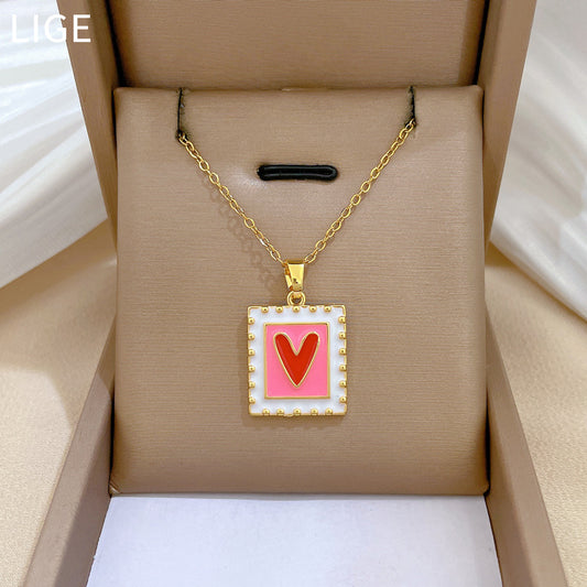 Collar Minimalista con Colgante de Corazón Esmaltado Cuadrado para Mujer Cadena Fina de Acero de Titanio con Detalles de Diamantes de Imitación