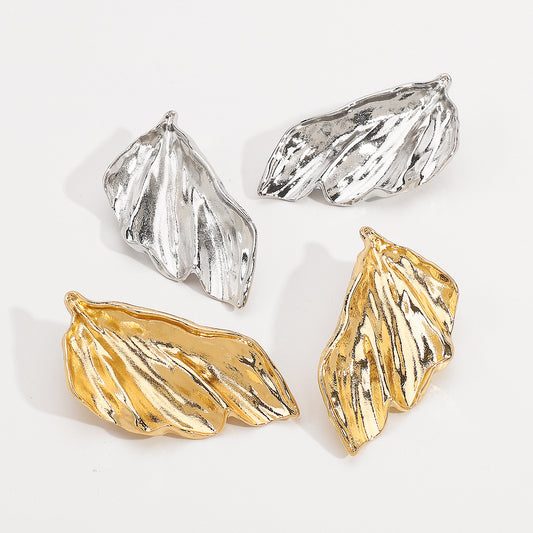 Pendientes asimétricos de hoja vintage para mujer, de aleación de zinc con acabado chapado