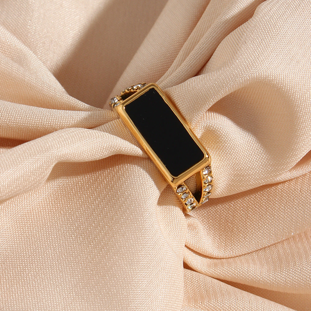 Vintage-Inspired Geometric Stainless Steel Ring with Side Rhinestone Accents for Women