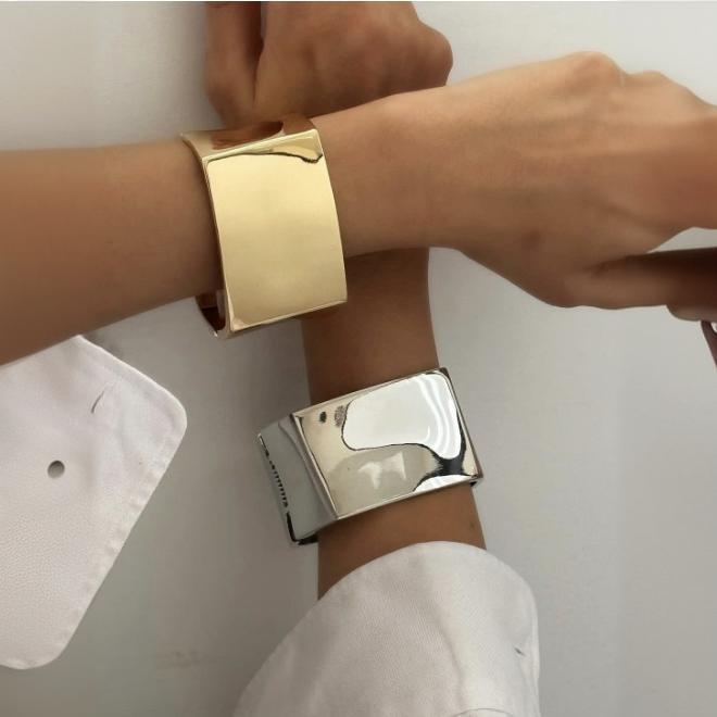Bracciale Aperto in Lega Geometrico Quadrato Minimalista da Donna