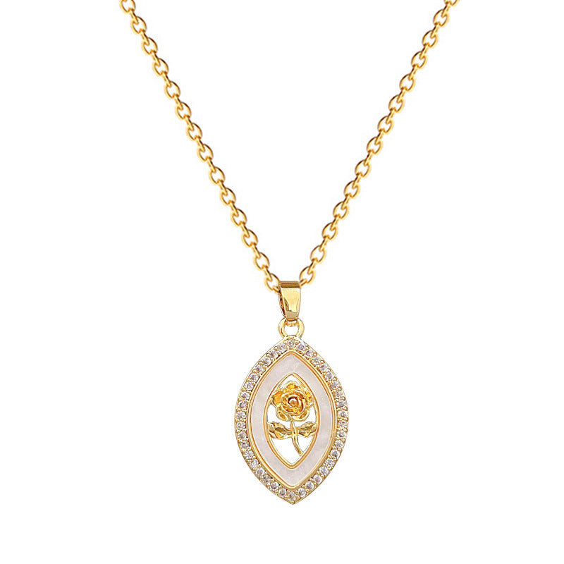 Collana da donna in acciaio al titanio con rosa geometrica e diamanti, intarsio di strass e delicata catena a medaglione