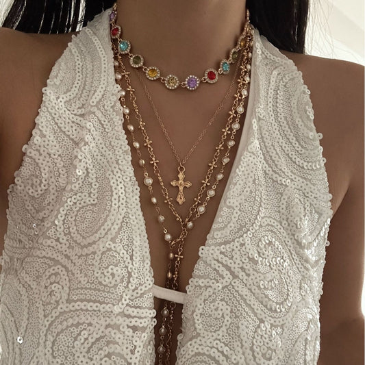 Collar con colgante de aleación de cruz chapado en oro para mujer