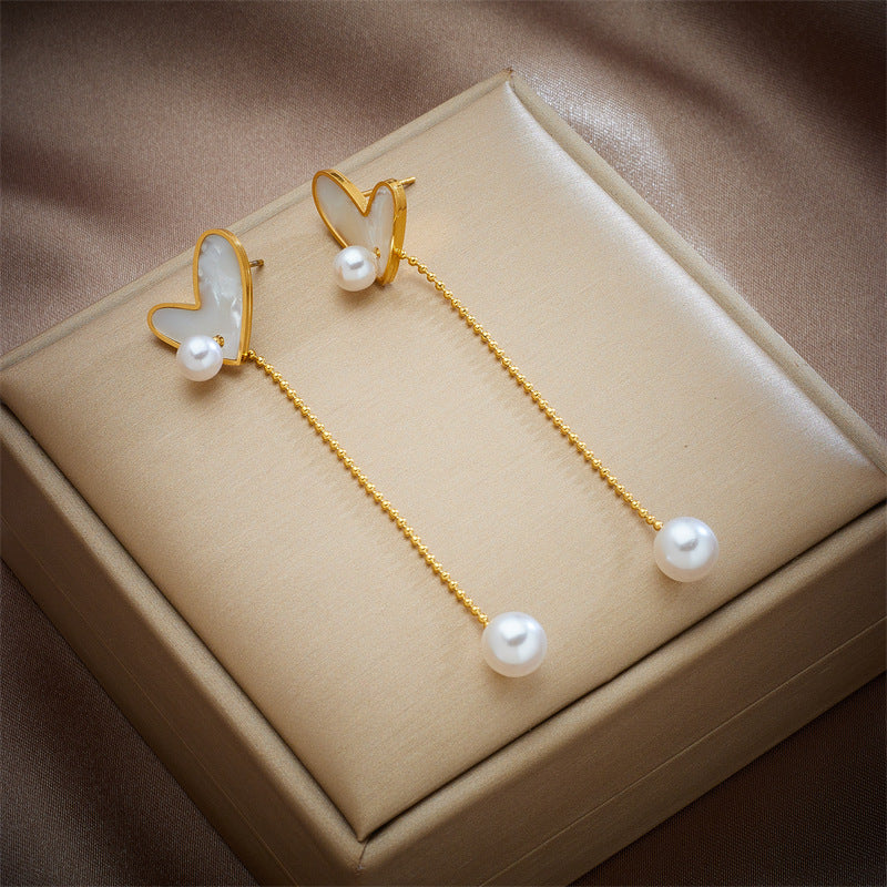 Minimalist Heart-Shaped Titanium Steel Stud Earrings with Pearl Accents and Dainty Chain Tassels for Women