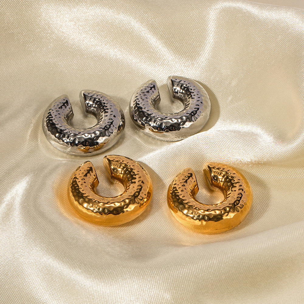 Orecchini a Clip a C in Acciaio Inossidabile Geometrici in Stile INS con Placcatura in Oro 18K, Ipoallergenici e Resistenti allo Sbiadimento