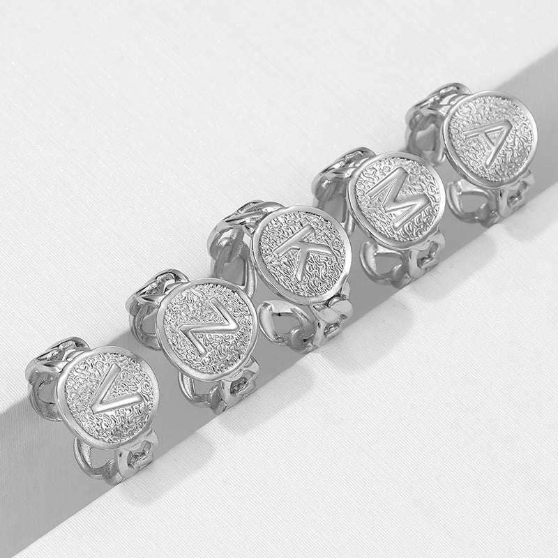 Anello aperto minimalista in acciaio inossidabile placcato oro 18 carati con lettera, da donna