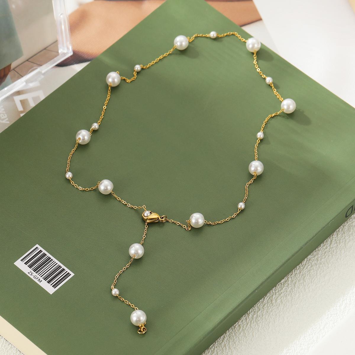 Collar minimalista de acero de titanio con colgante de aleación galvanizada para mujer, cadena para clavícula