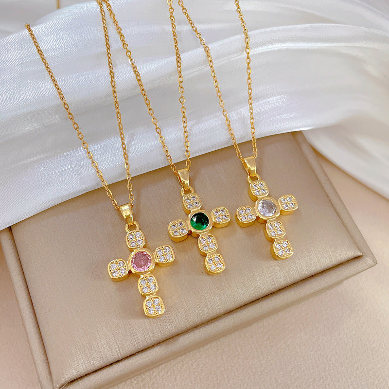 Collana con ciondolo a croce minimalista da donna e uomo in acciaio inossidabile con intarsio di strass su catena a serpente