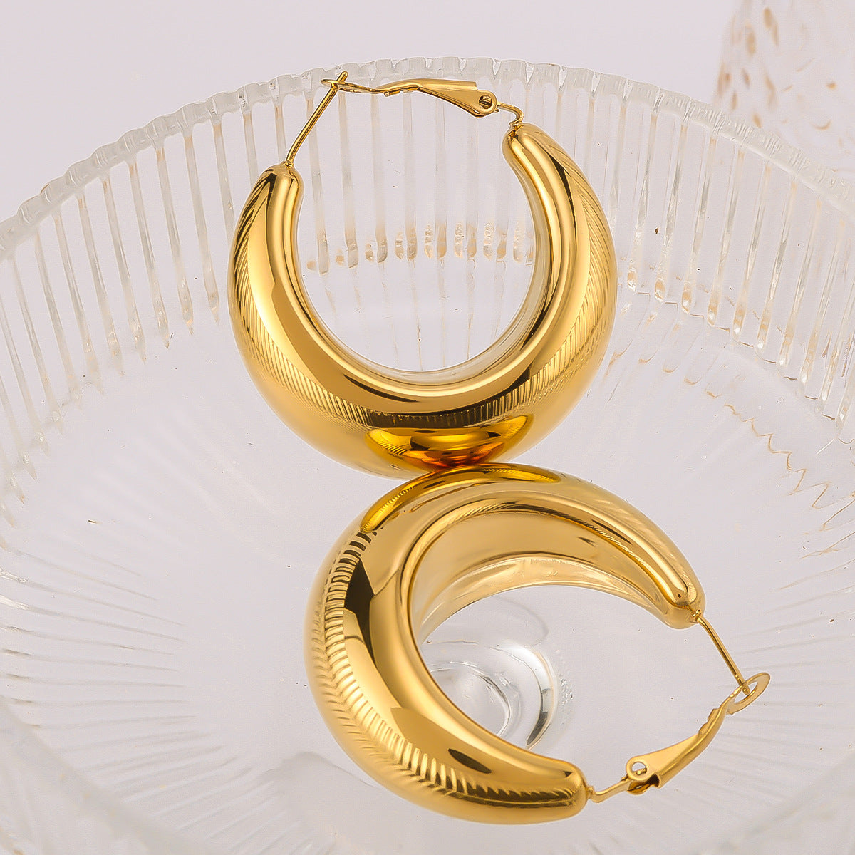 Minimalist Geometric C-Shaped Stainless Steel Hoop Earrings for Women with Vacuum Plated 18K Gold Finish Hypoallergenic Polished Surface