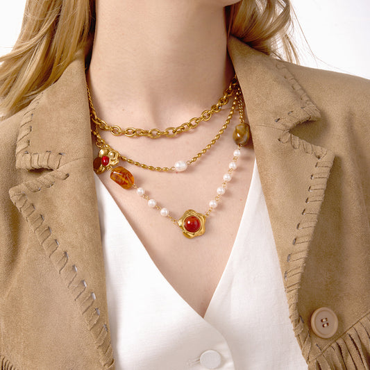 Collana con ciondolo geometrico artistico vintage in resina da donna con catena in acciaio inossidabile e finitura placcata