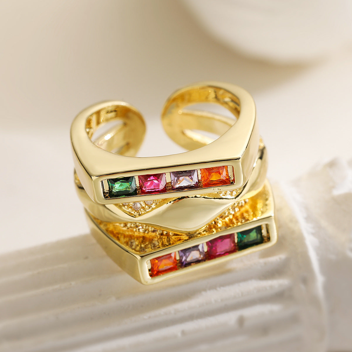 Minimalist Geometric Copper Ring with 18K Gold Plating and Zircon Inlay for Women
