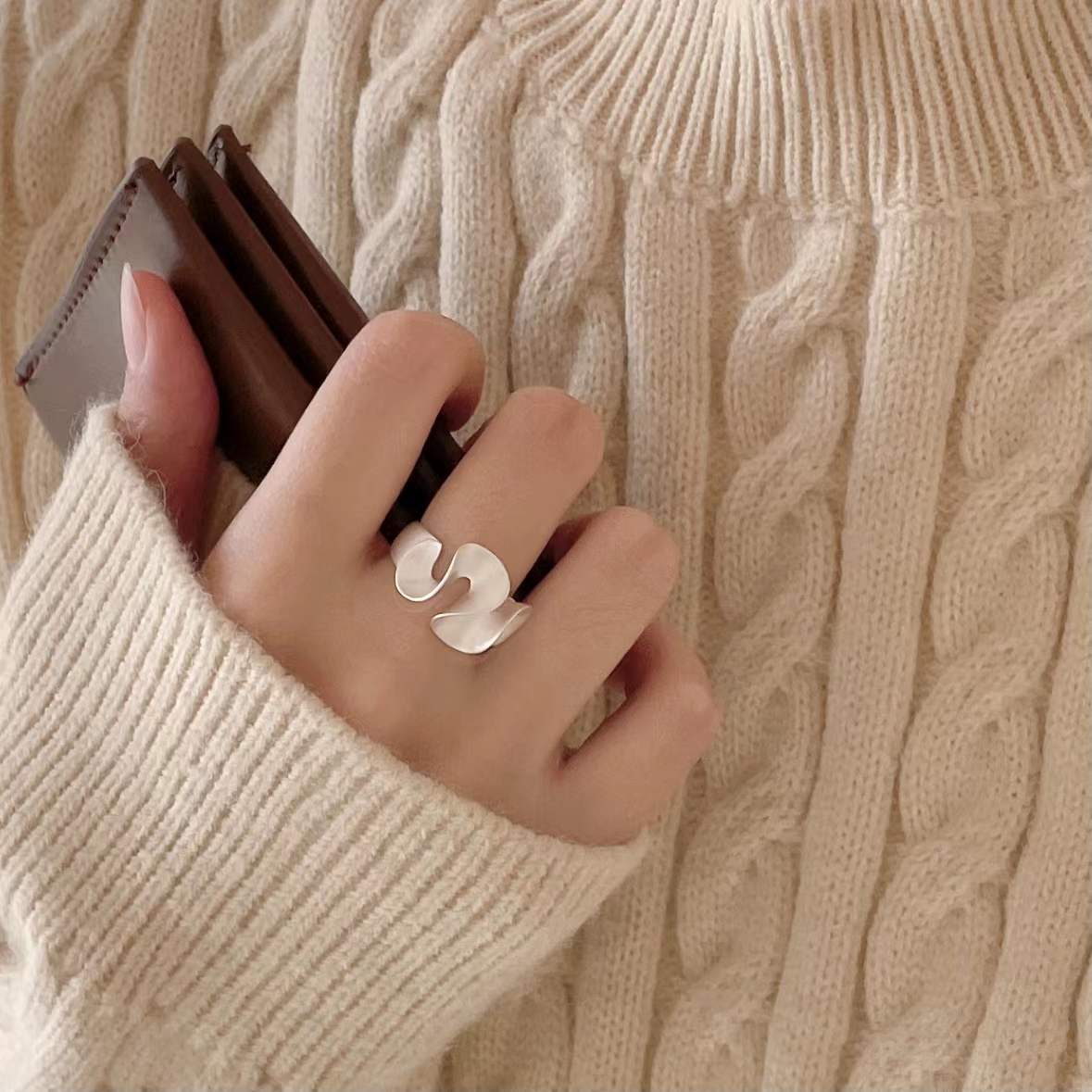 Minimalist Sweet 925 Sterling Silver Geometric Rotating Ring for Women