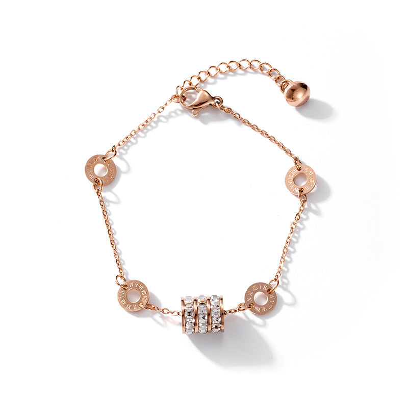 Pulsera de lujo geométrica de eslabones romanos de acero de titanio con detalles de diamantes de imitación para mujer