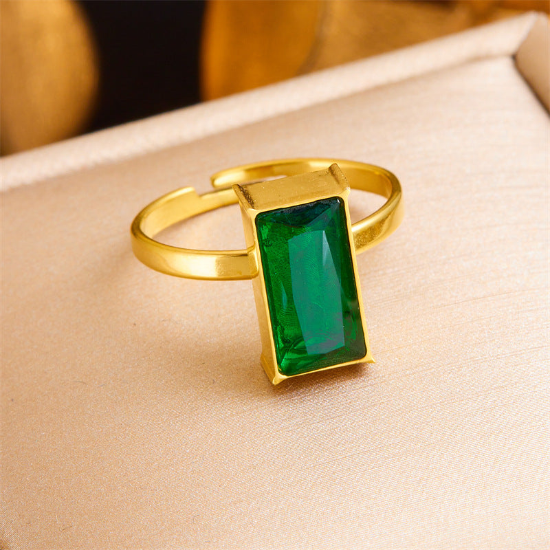 Anello Vintage da Donna in Acciaio Inossidabile con Farfalla Geometrica a Triangolo Ovale e Intarsio di Strass