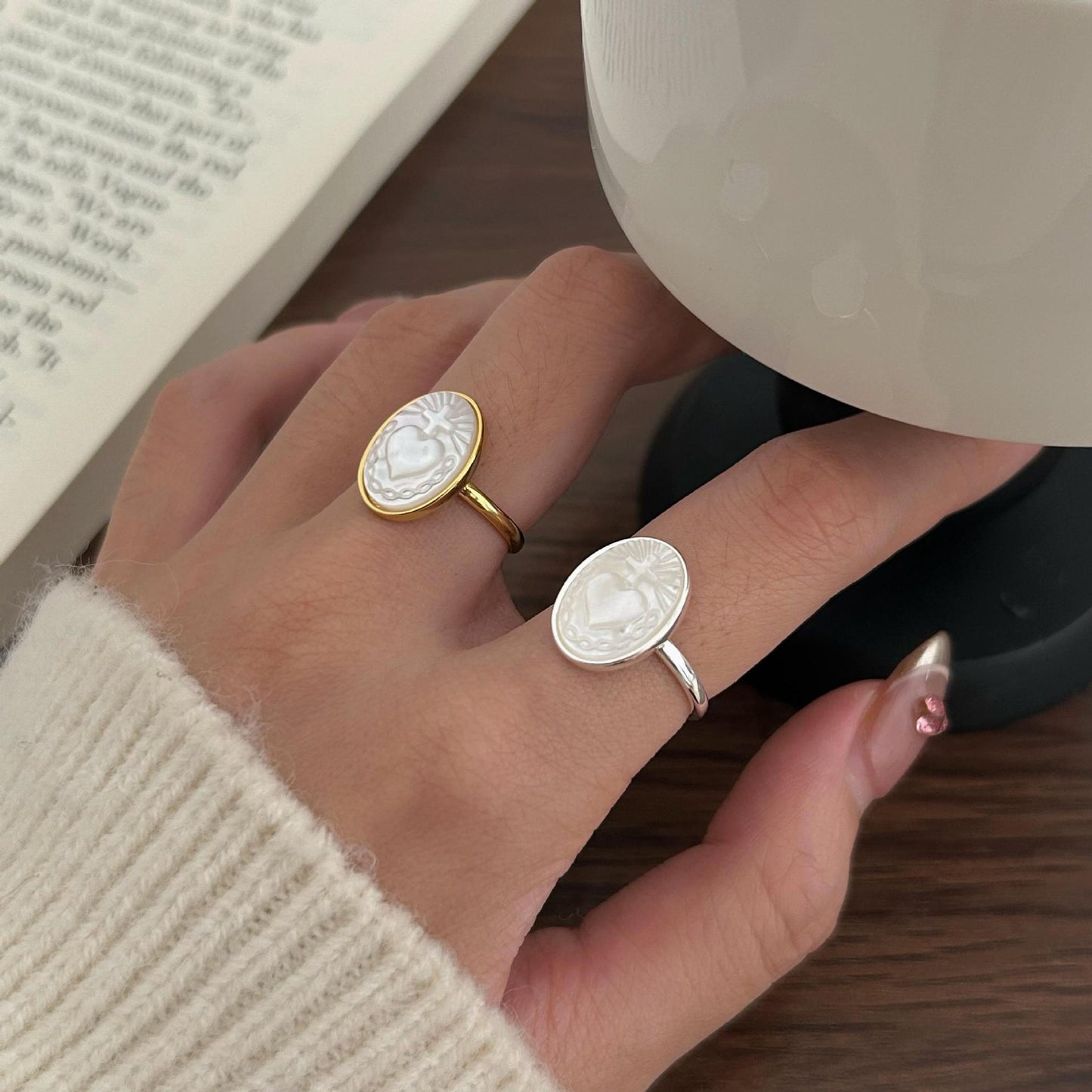 Anello aperto da donna minimalista a forma di cuore in argento sterling 925 con design ispirato a conchiglie