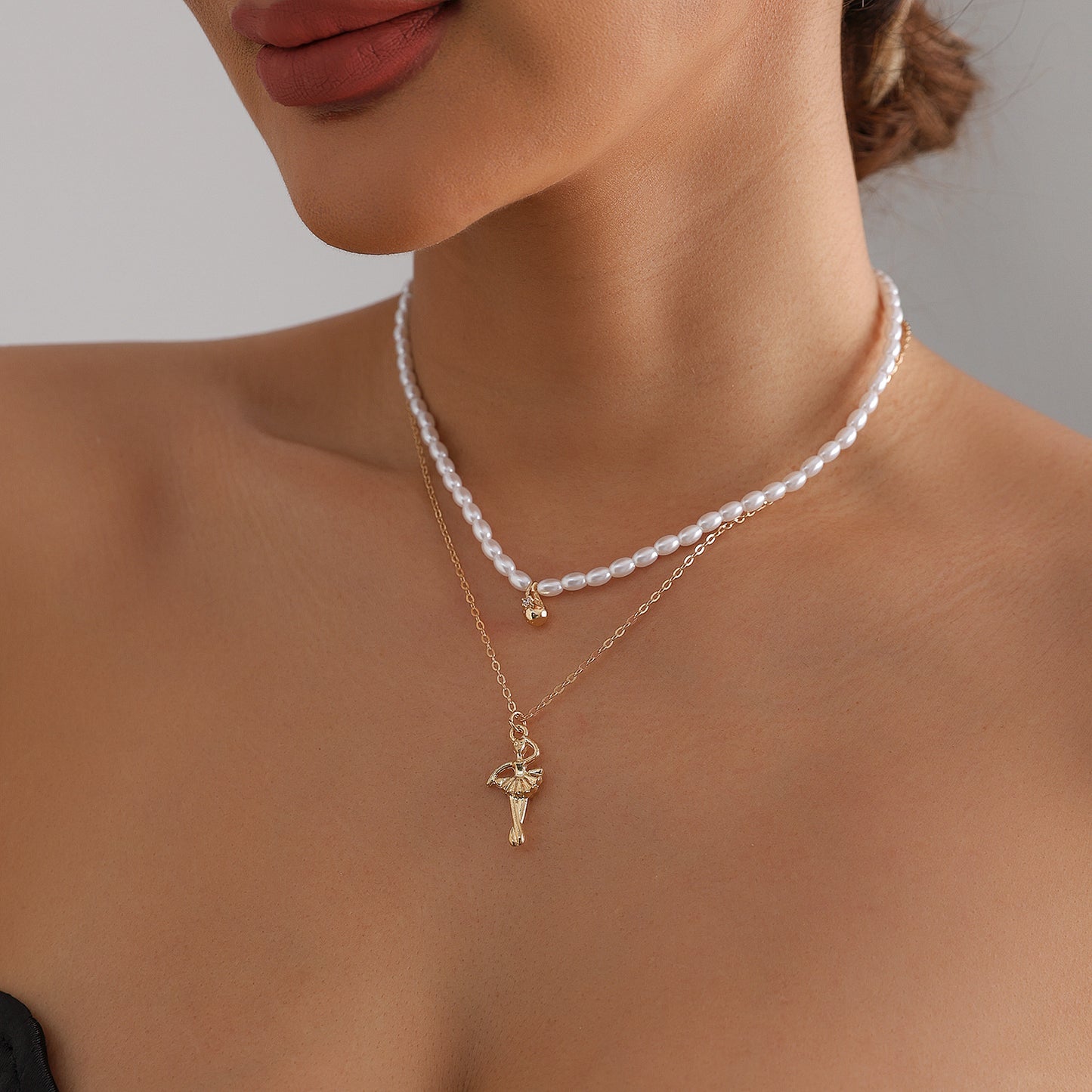 Fashion Geometric Dancer Pendant Necklace with Pearl and Seed Beads Alloy Plated Cable Chain for Women